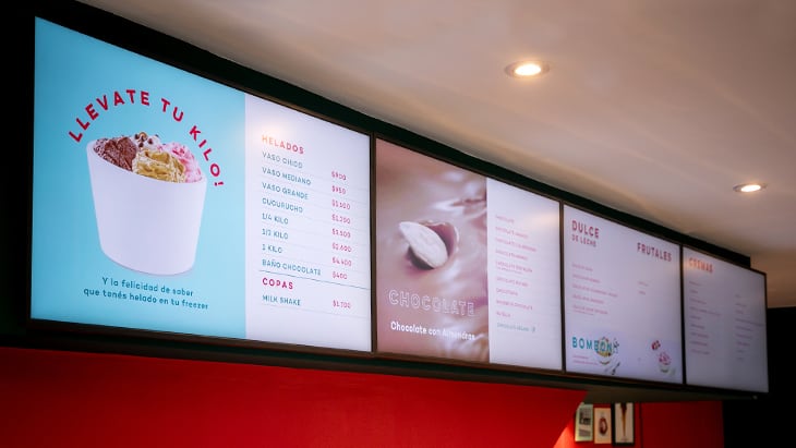 Menu Board managed with Dex Manager in Chinin ice cream parlor